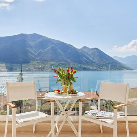 Apartment Noa With Sea View Kotor Eksteriør billede